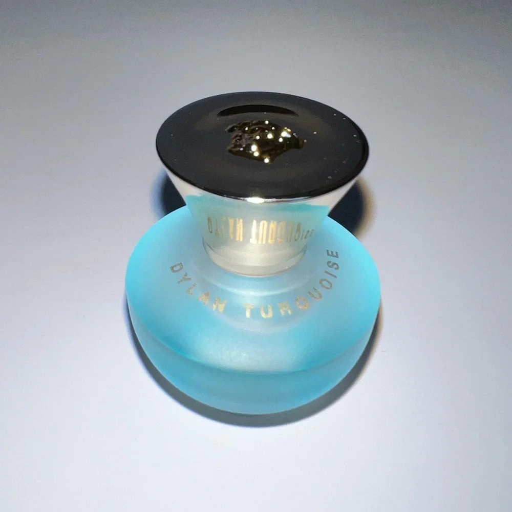 ✨Versace Dylan- 0.17oz/5ml without box new - Picture 3 of 6